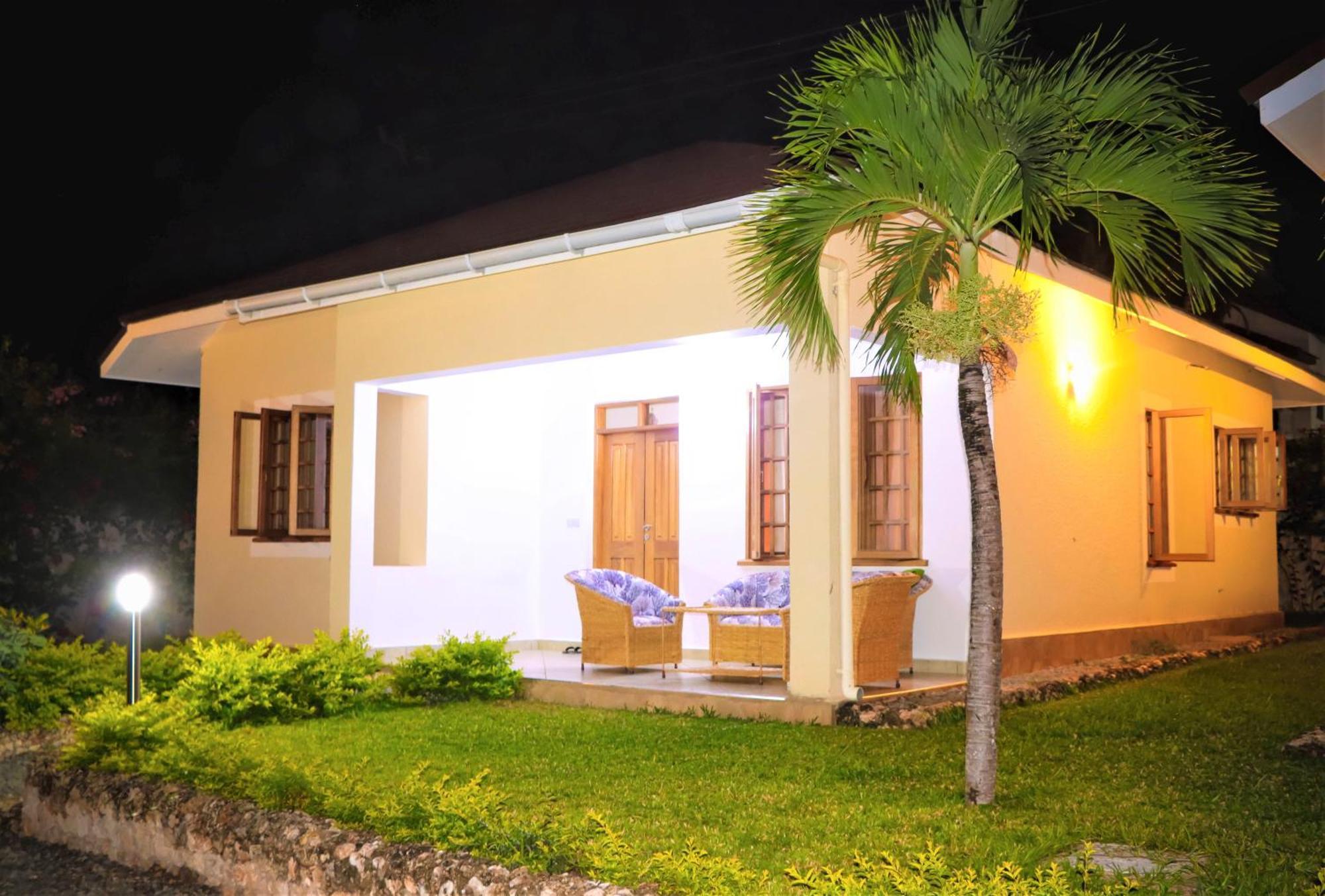 V-Szameitat Homes Diani Beach Eksteriør billede